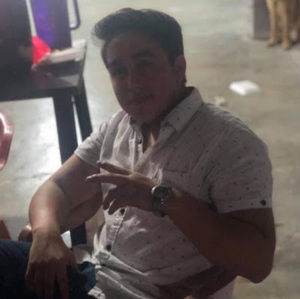 Meet your Posher, Héctor armando